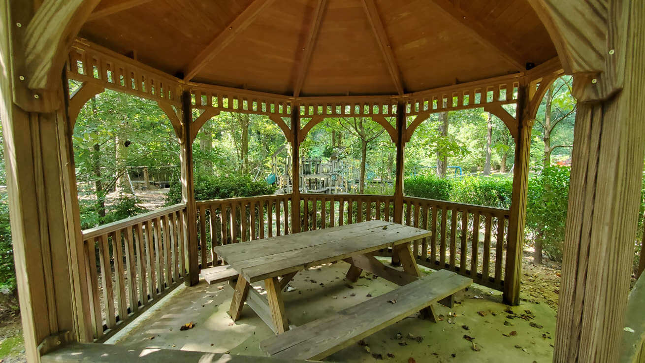 Beaverbrook Park Fulton Atlanta Buckhead Picnic gazebo