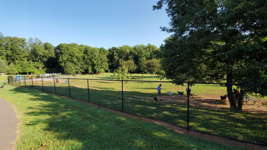 Swift Cantrell Park Cobb Kennesaw Large dog enclosure
