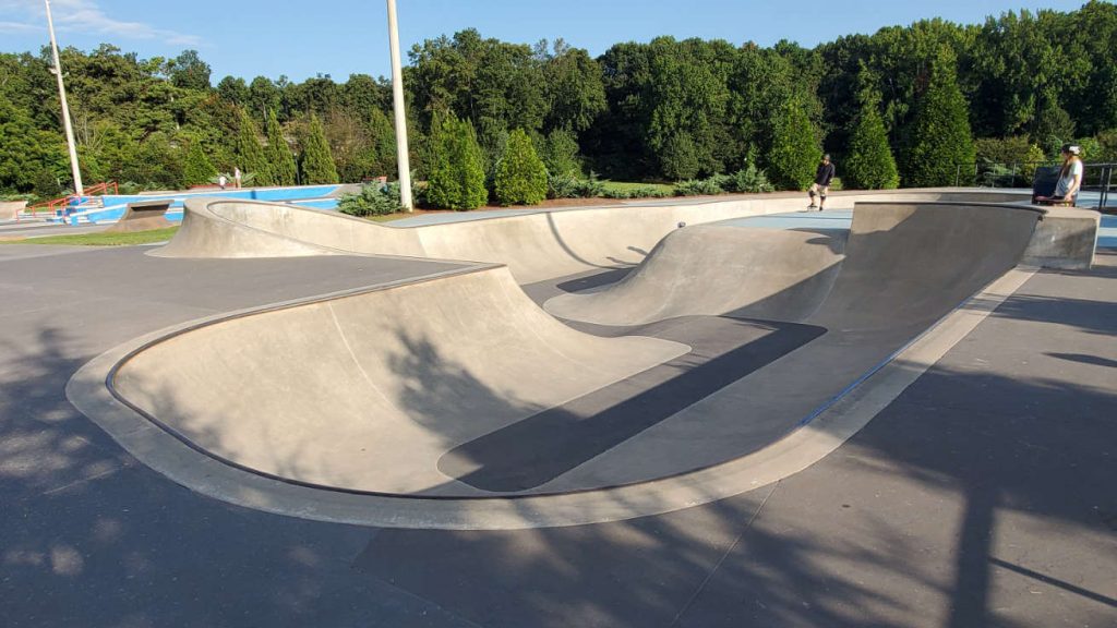 Swift Cantrell Park Cobb Kennesaw Skate park pumping bowl