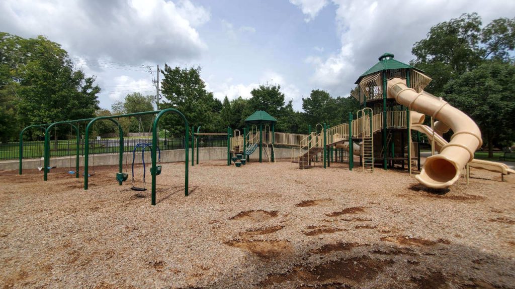 Henry Memorial Park Cobb Marietta Playground swings
