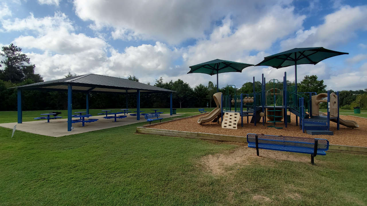 River-Line-Park-Cobb-Smyrna-Playground-covered-picnic-area