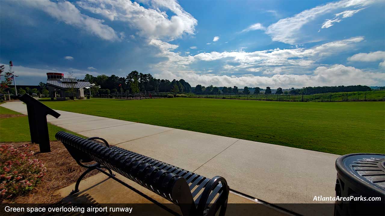 Aviation-Park-Kennesaw-Cobb-Green-space-overlooking-airport-runway