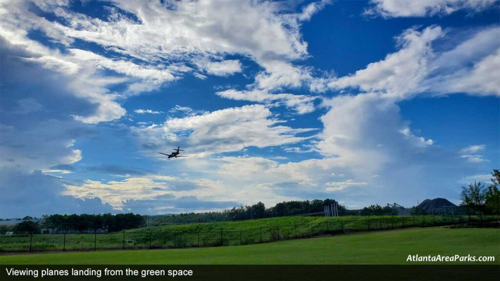 Aviation-Park-Kennesaw-Cobb-Viewing-planes-landing-from-the-green-space