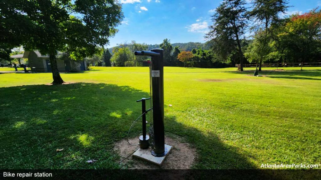 Azalea-Park-Fulton-Roswell-Bike-repair-station