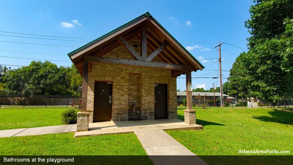 Briarwood-Park-Dekalb-Brookhaven-Bathrooms-at-the-playground