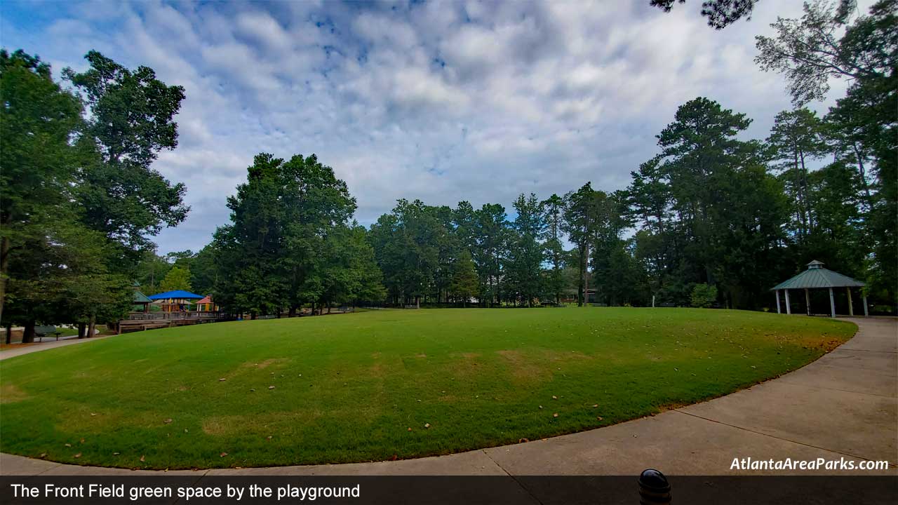 Brook-Run-Park-Dekalb-Dunwoody-The-front-field-green-space-by-the-playground