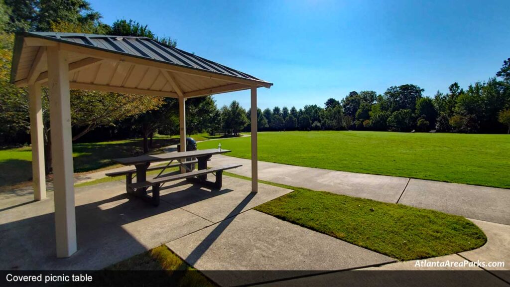 Cogburn-Road-Park-Fulton-Alpharetta-Covered-picnic-table