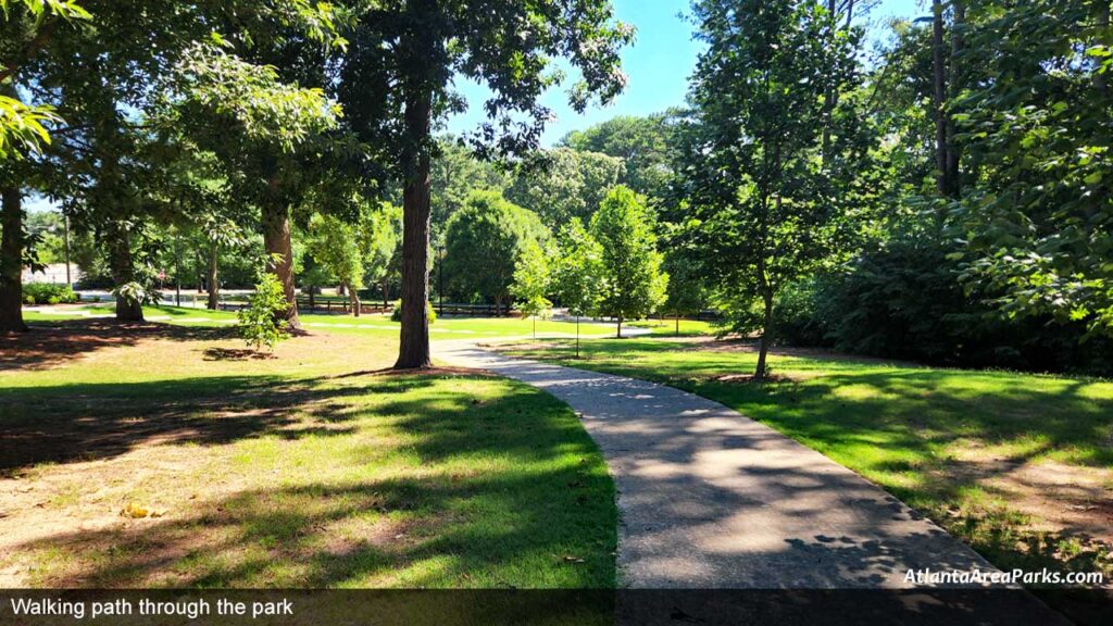 Dresden-Park-DeKalb-Chamblee-Walking-path