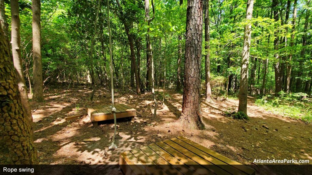 Dunwoody-Nature-Center-Dekalb-Rope-swing