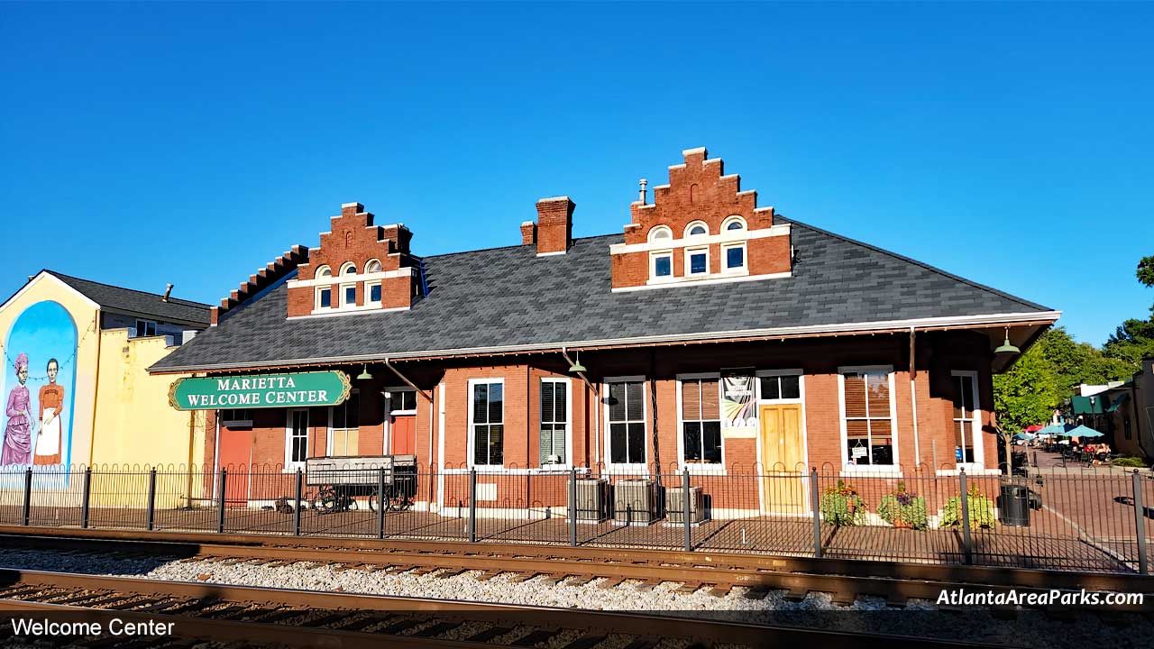 Glover-Park-in-Marietta-Square-Cobb-Welcome-Center