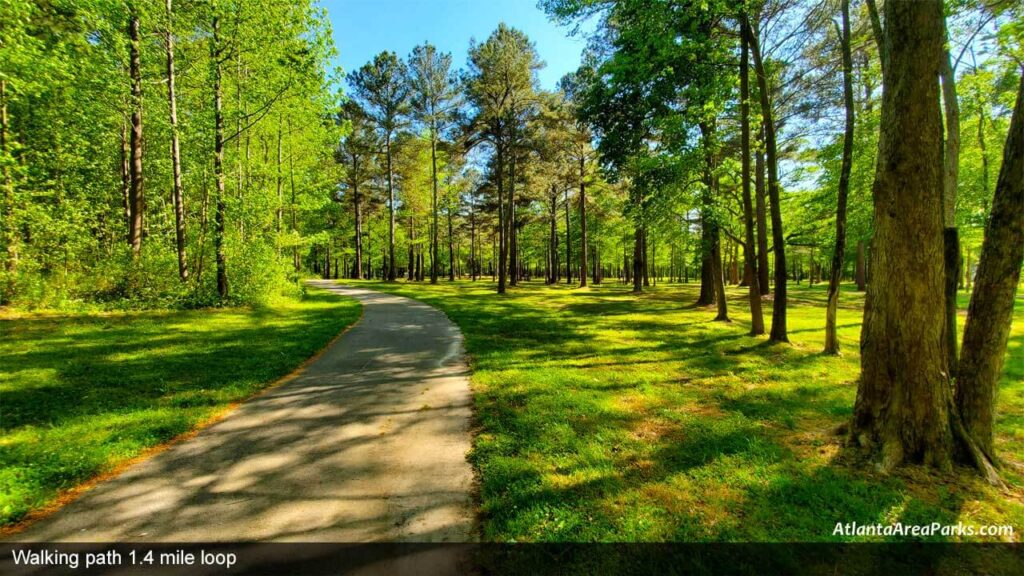 Louise-Suggs-Memorial-Park-Cobb-Austell-Frog-Rock-Disc-Golf-Park-Walking-path-1.4-mile-loop