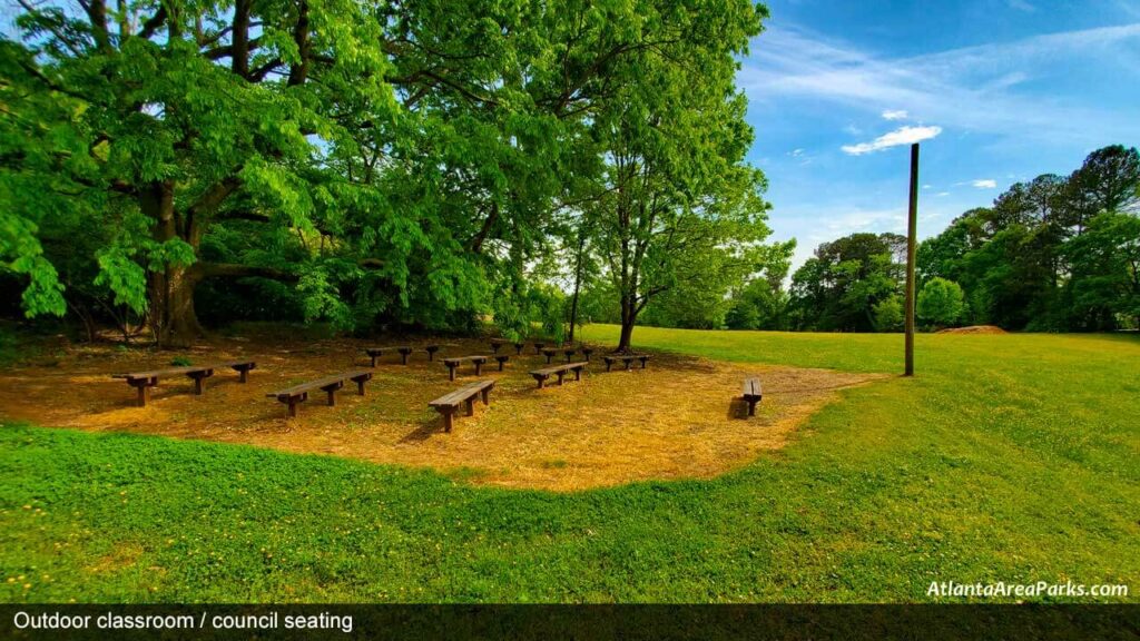 McFarlane-Nature-Park-Cobb-Marietta-Outdoor-classroom-council-seating