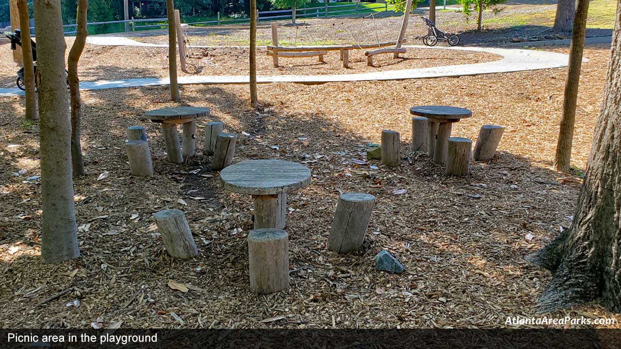 Skyland-Park-Dekalb-Brookhaven-Picnic-area-in-the-playground