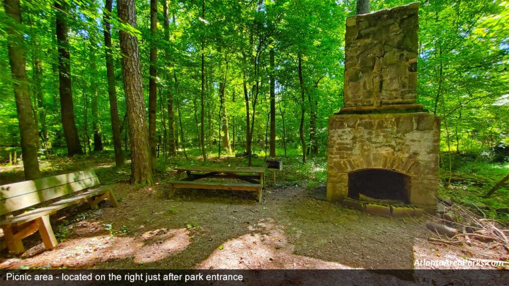 Spink-Collins-Park-Fulton-Atlanta-Picnic-area-located-on-the-right-just-after-park-entrance