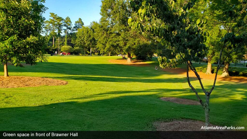 Taylor-Brawner-Park-Cobb-Smyrna-Green-Space-in-front-of-brawner-hall