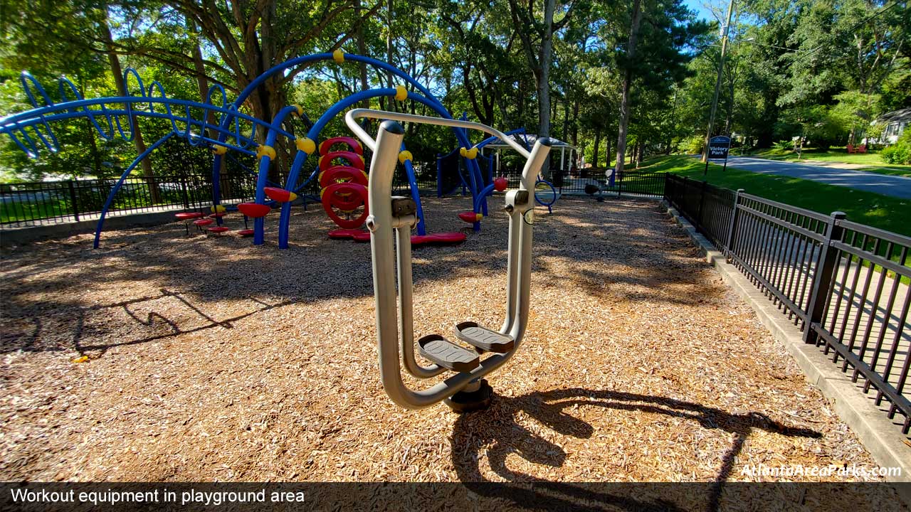 Victory-Park-Cobb-Marietta-Workout-equipment-in-playground-area