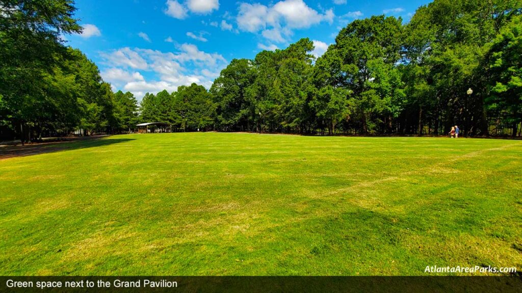 Wills-Park-Fulton-Alpharetta-Green-space-next-to-the-Grand-Pavilion