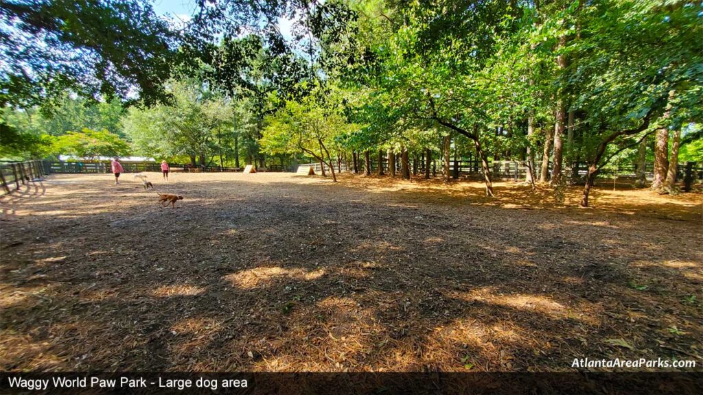 Wills-Park-Fulton-Alpharetta-Waggy-World-Paw-Park-Large-dog-area