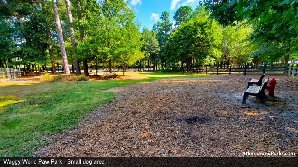 Wills-Park-Fulton-Alpharetta-Waggy-World-Paw-Park-Small-dog-area